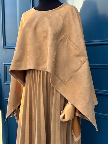 Mia Suede Ensemble