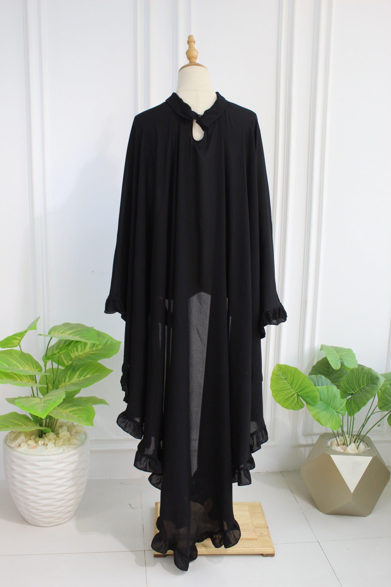 Enigma Cape