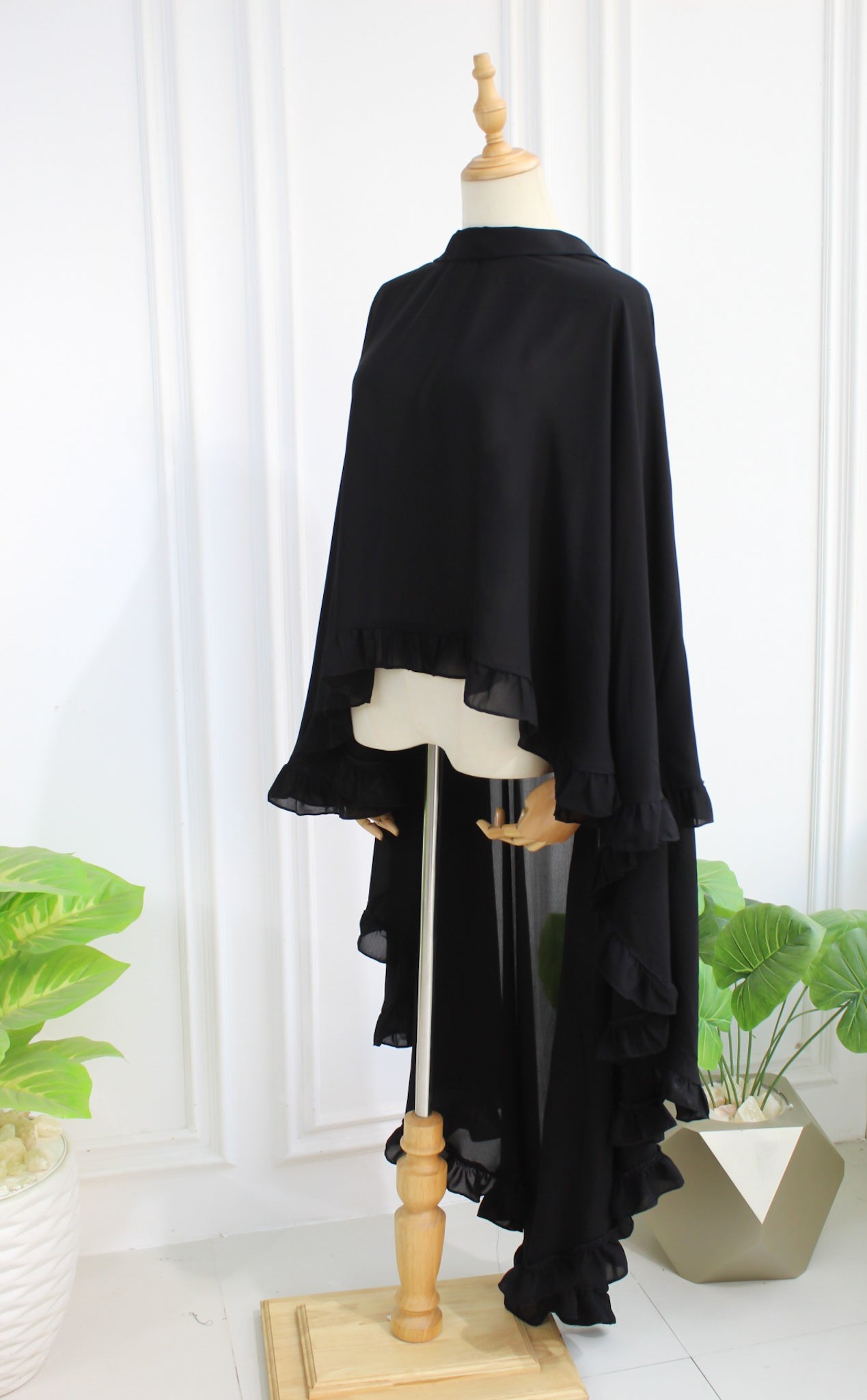 Enigma Cape