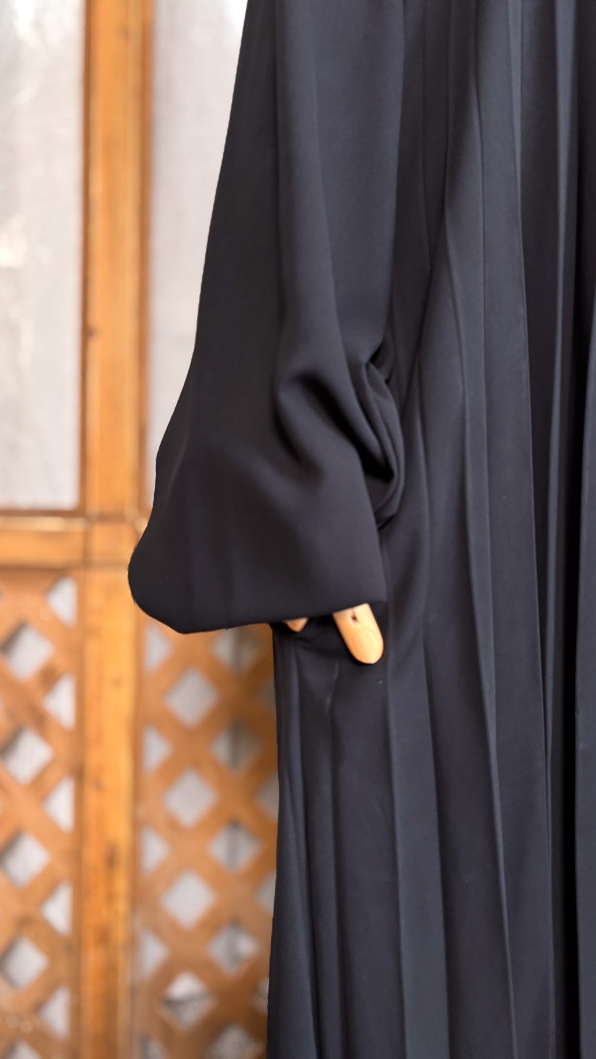 POCKET PLEATS