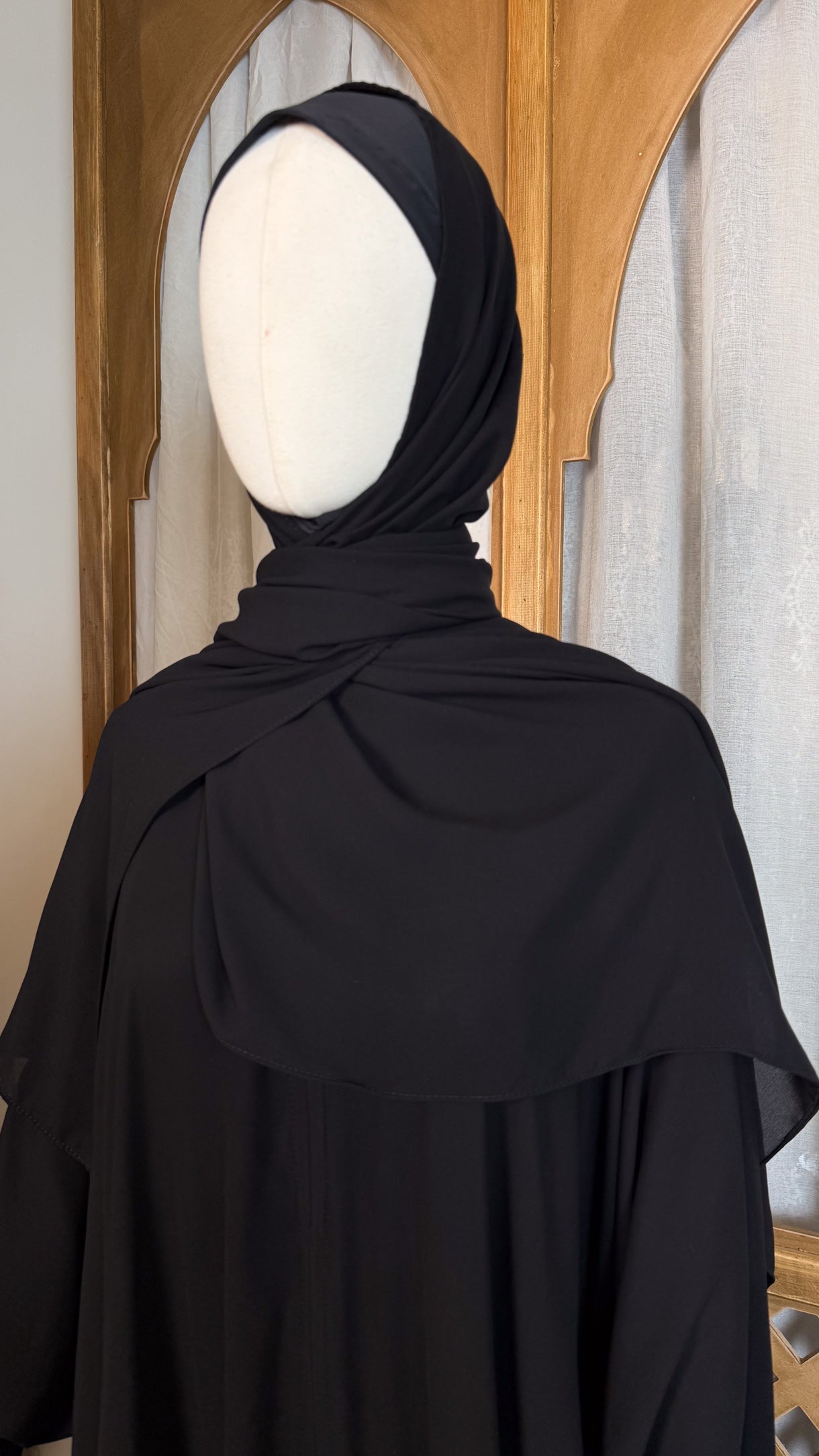 Cascade Abaya