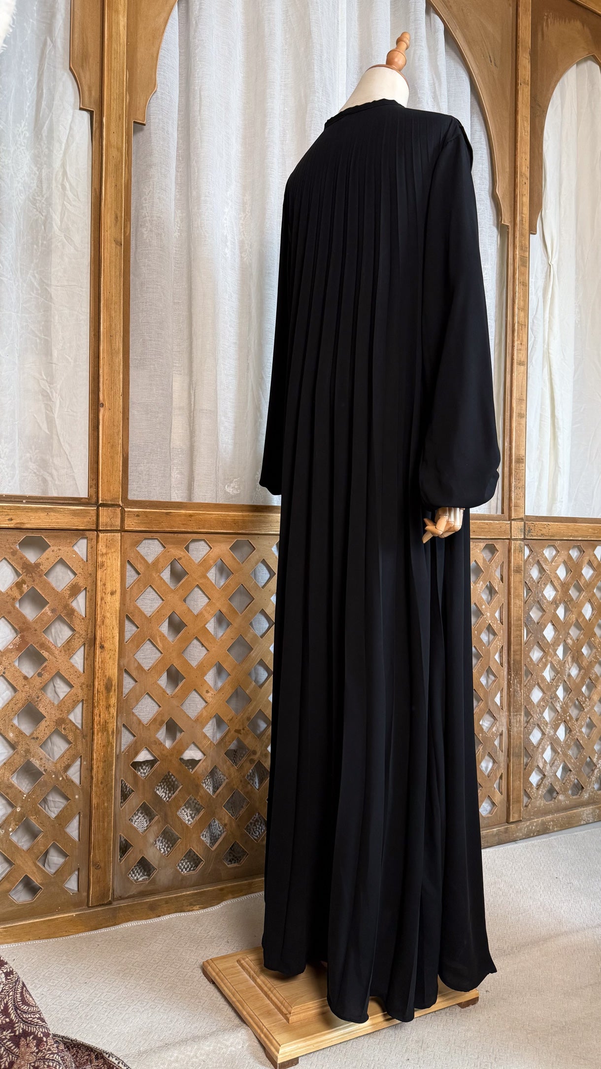 Al-Qamar Abaya