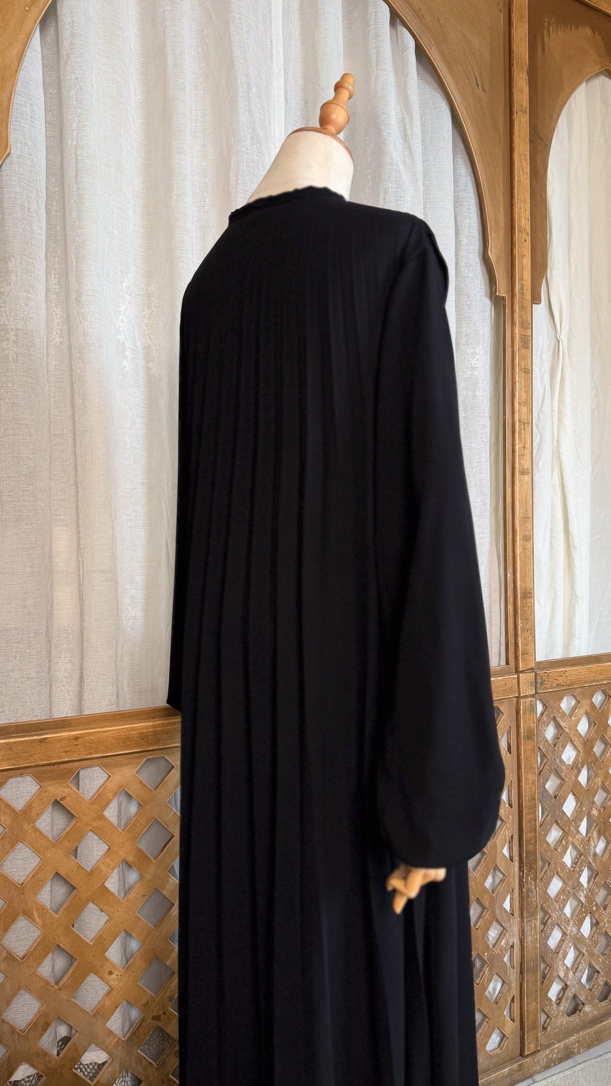 Al-Qamar Abaya