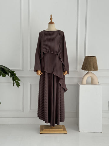 Set Of Diagonal Pleated Top & Pleated Skirt