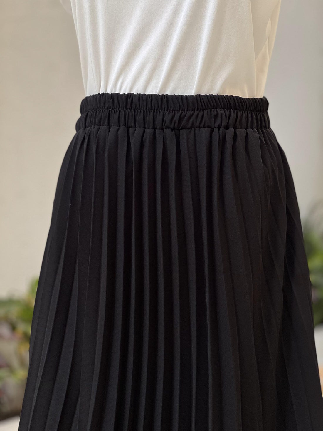 Pleated Skirt with pockets
