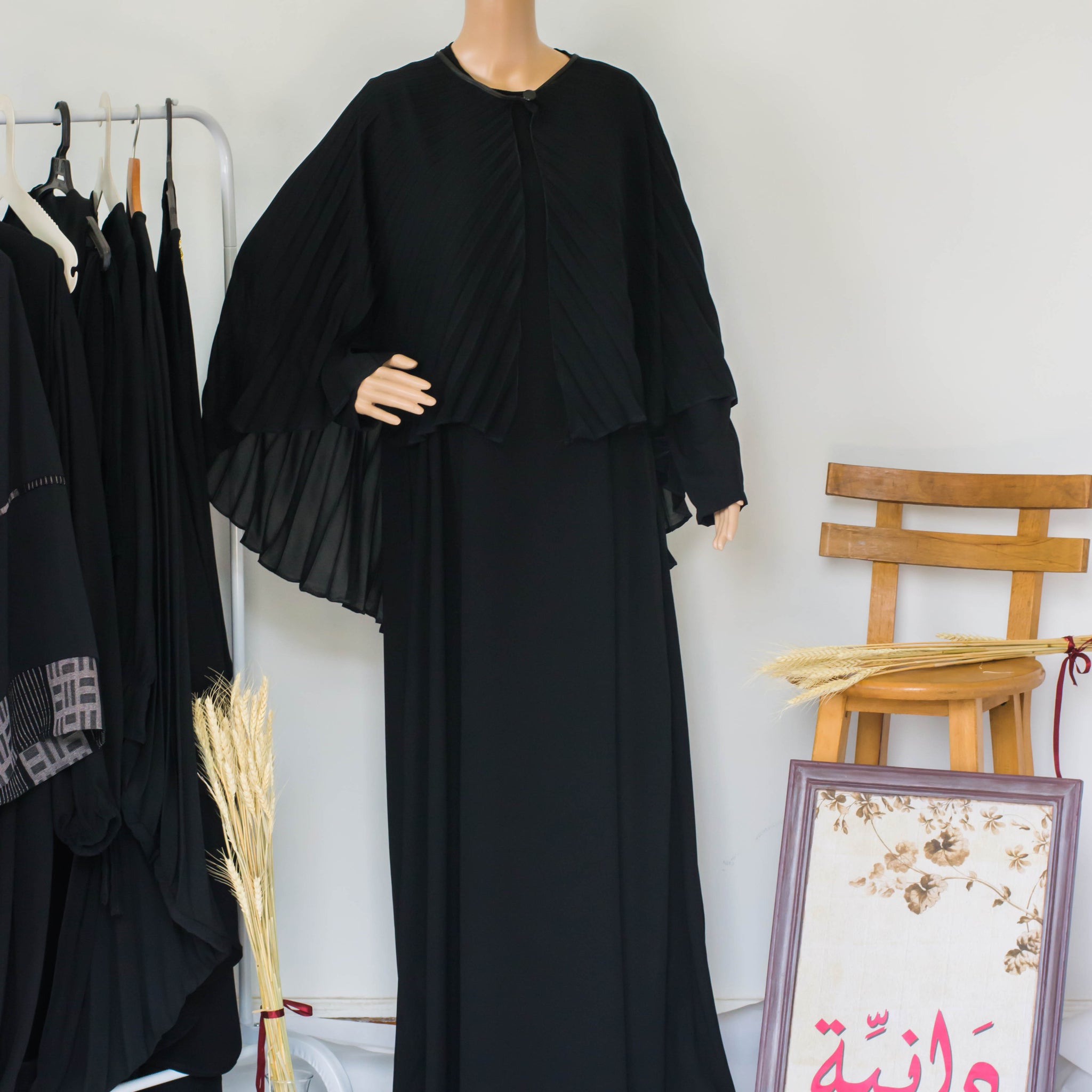 Pleared Chiffon Short Cape