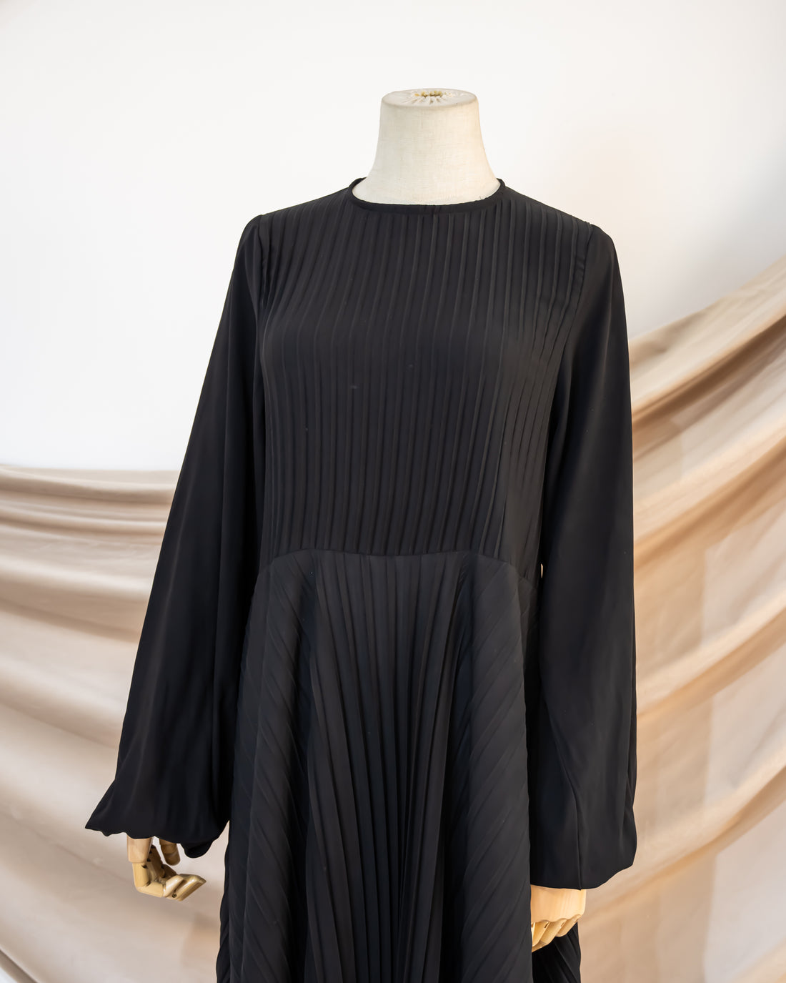 Heavnly Abaya (Black)