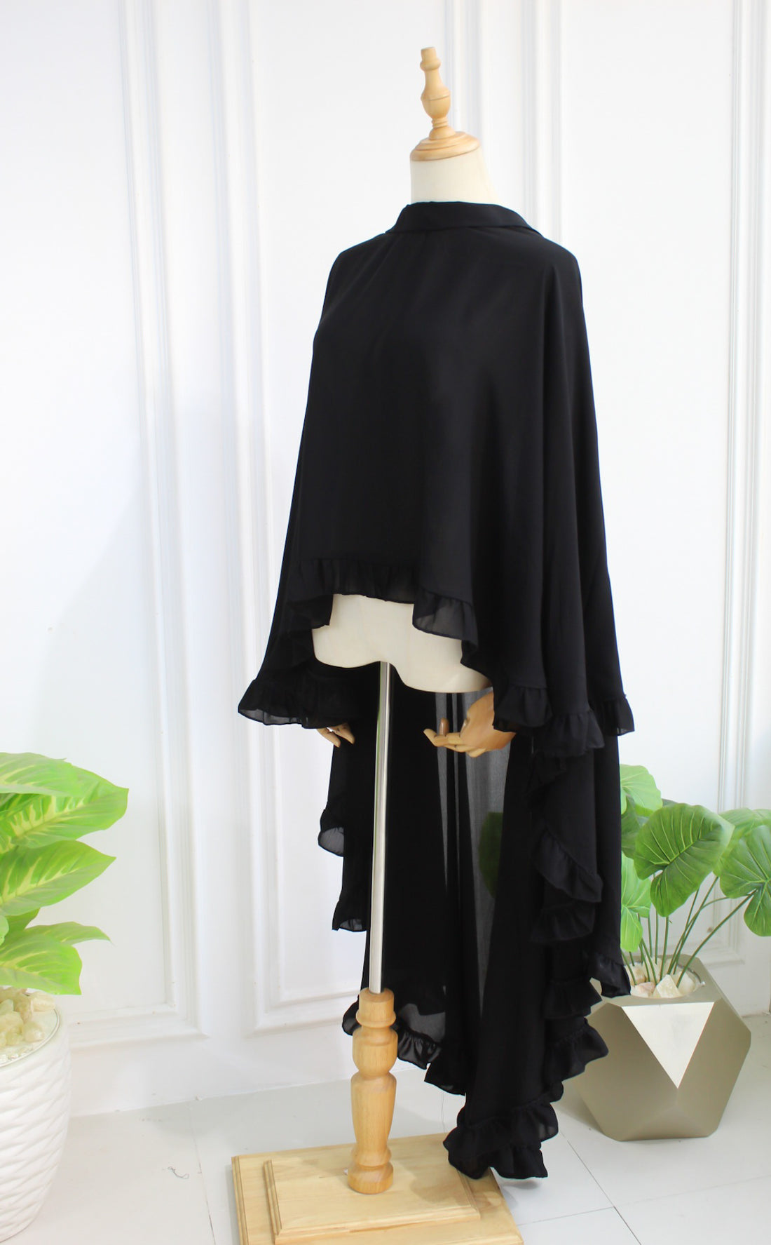 Enigma Cape